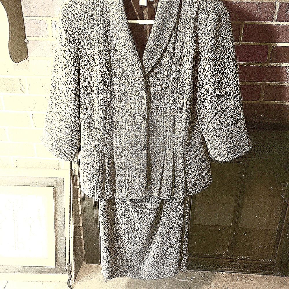 Danny & Nicole dress suit